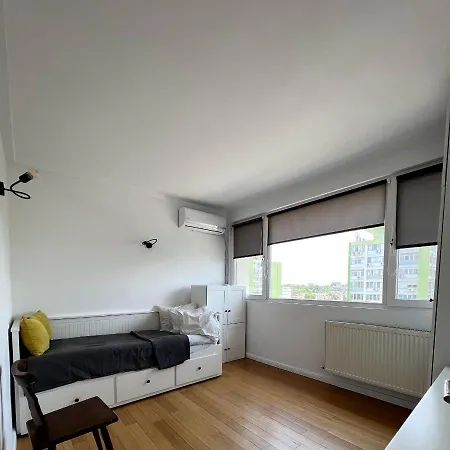 Апартаменти Simon's Apartament *